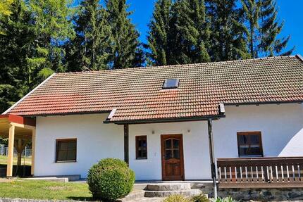 Haus Neukirchen bei Heiligen Blut - 3 Zimmer, 80 m&sup2;, 850&euro; | Angebot:26377743