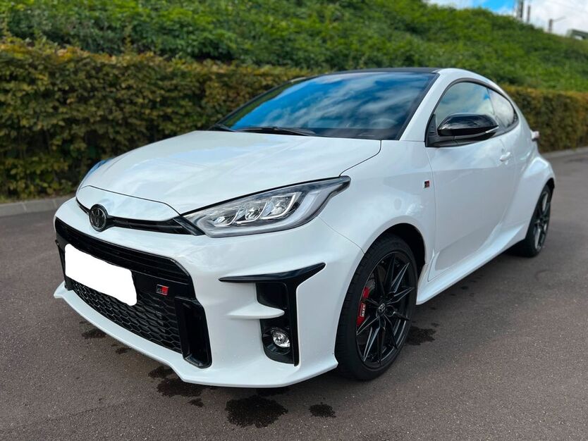 Toyota Yaris 7.067 km 38.490 € Merzig 66663