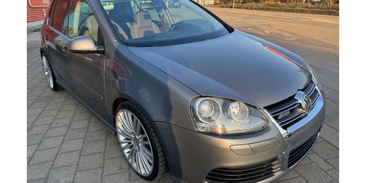 VW Golf 212.000 km 18.999 &euro; Aalen 73431