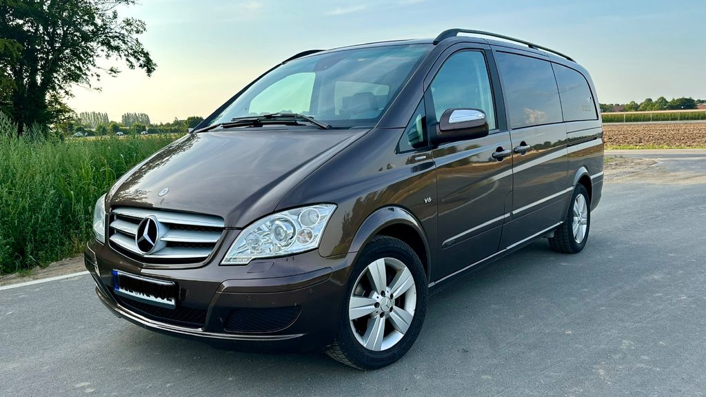 Mercedes-Benz Viano 273.000 km 15.900 &euro; Neuss 41460