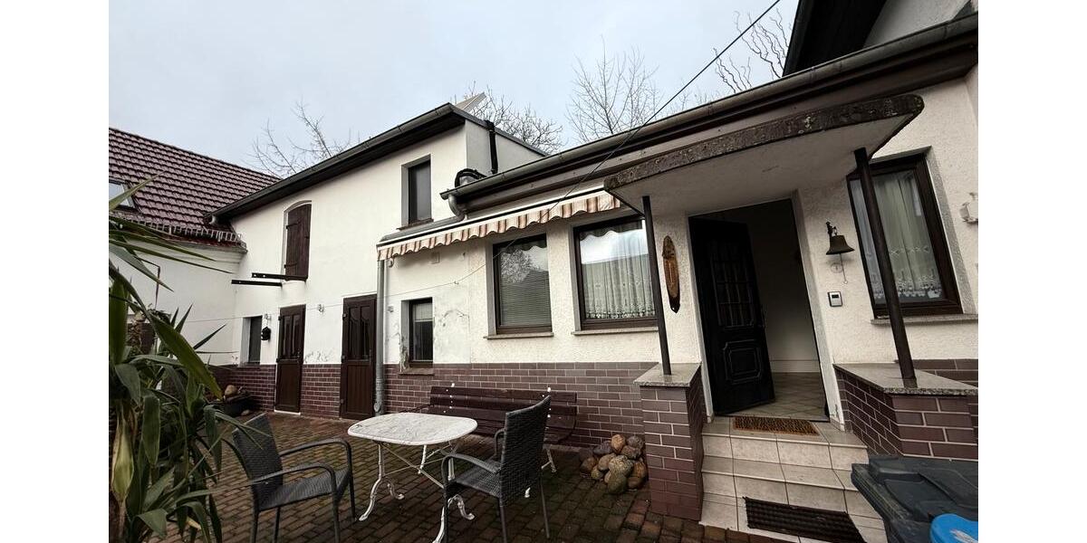 Einfamilienhaus Plessa - 8 Zimmer, 110 m&sup2;, 185.000&euro; | Angebot:26834430