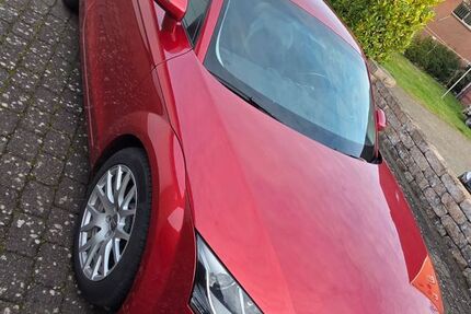 Audi TT 82.000 km 17.990 &euro; Agathenburg 21684