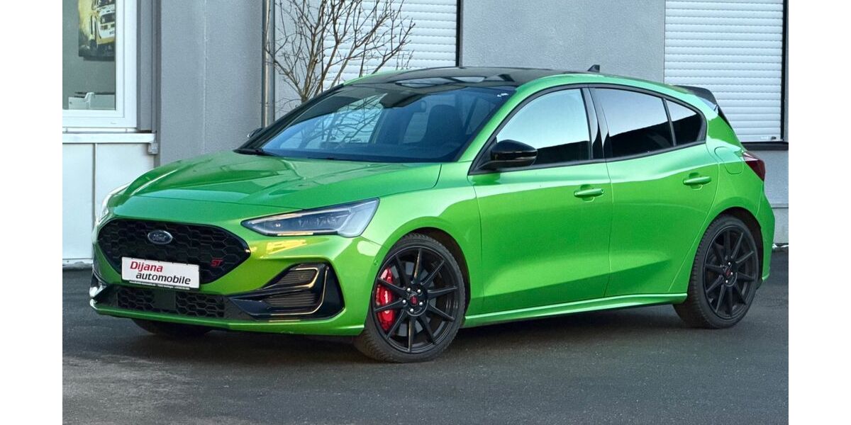 Ford Focus 10.000 km 33.699 &euro; Nürtingen bei Stuttgart 72622