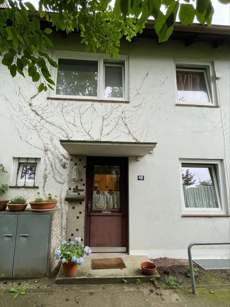 Haus zum Kaufen in Hamburg 445.000 € 143 m²