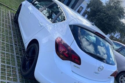 Opel Astra 144.000 km 4.900 &euro; Singen 78224