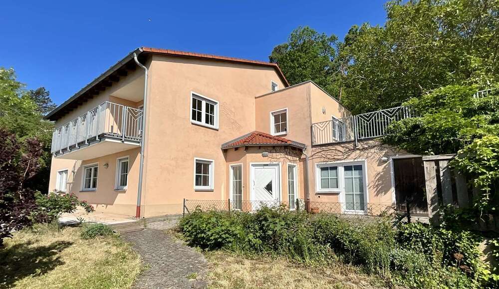 Einfamilienhaus Langenzenn - 7 Zimmer, 217 m&sup2;, 699.000&euro; | Angebot:25941848