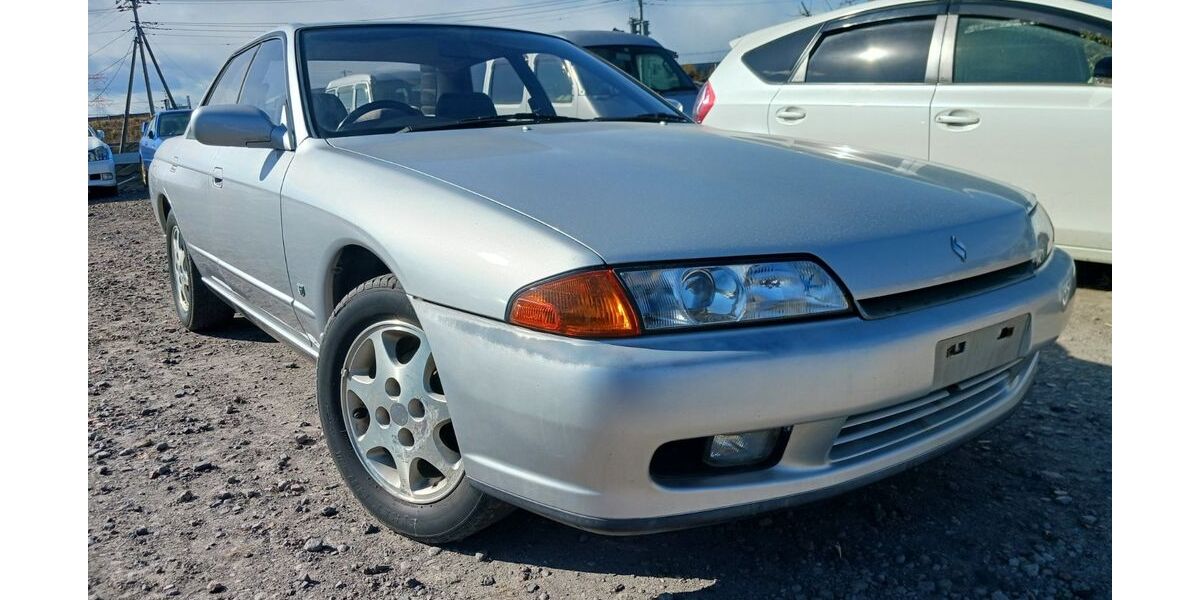 Nissan Skyline 115.453 km 7.677 &euro; Buecken 27333