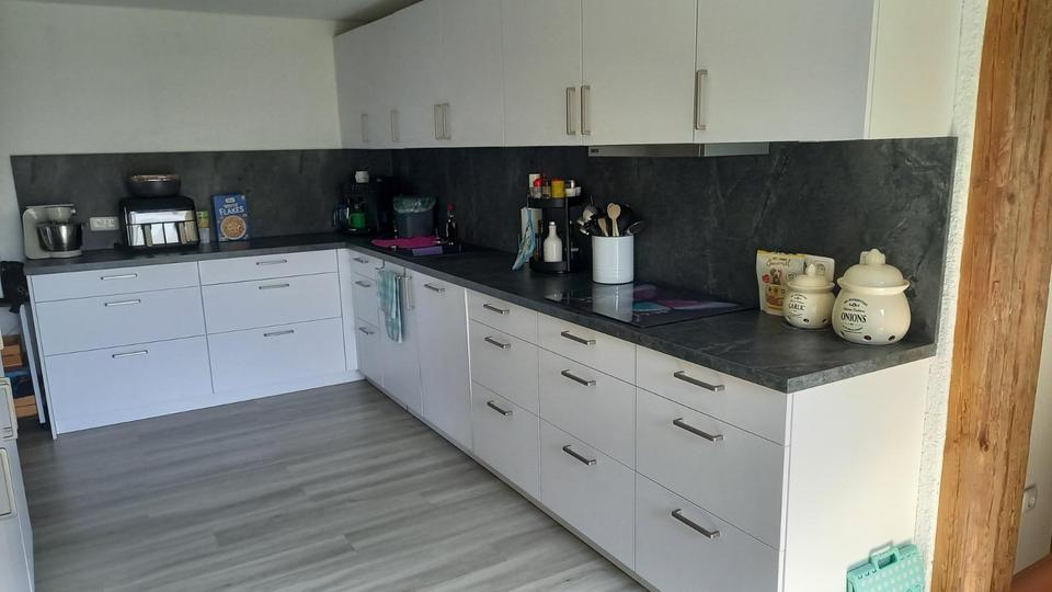 Etagenwohnung Grünberg - 6 Zimmer, 135 m&sup2;, 890&euro; | Angebot:26362175
