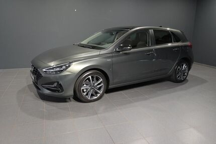 Hyundai i30 33.200 km 19.900 € Waiblingen 71332