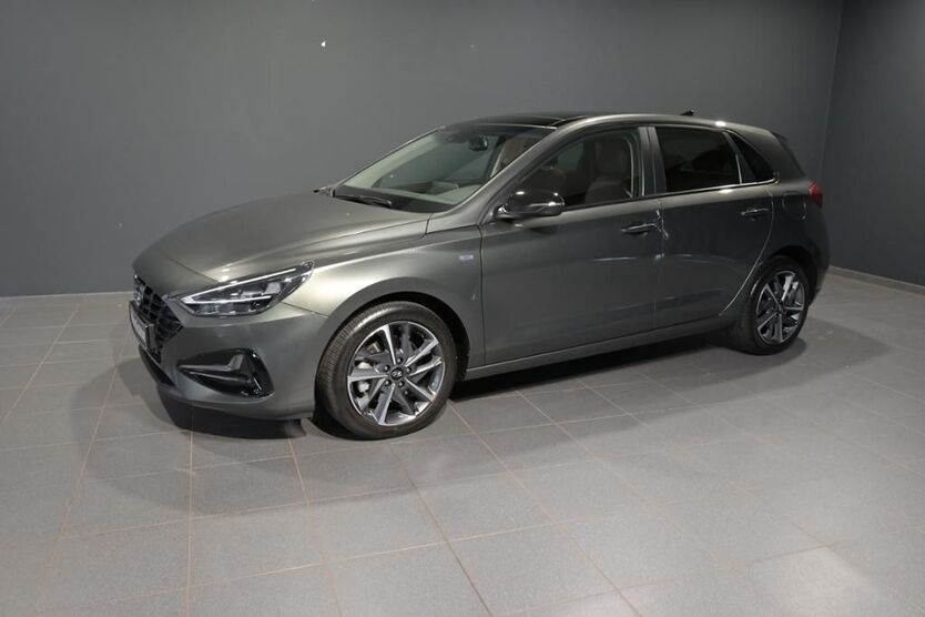 Hyundai i30 33.200 km 19.900 € Waiblingen 71332