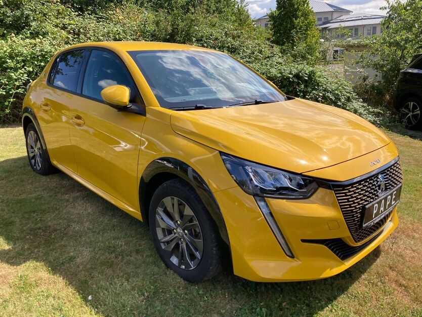 Peugeot 208 54.000 km 14.900 € Lemgo 32657