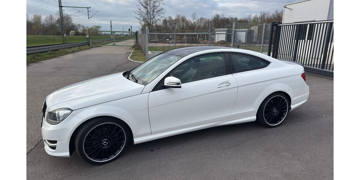 Mercedes-Benz C 250 269.000 km 8.800 &euro; Gaggenau 76571