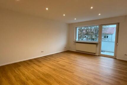 Wohnung Kassel Vorderer Westen - 3 Zimmer, 76 m&sup2;, 896&euro; | Angebot:27539584