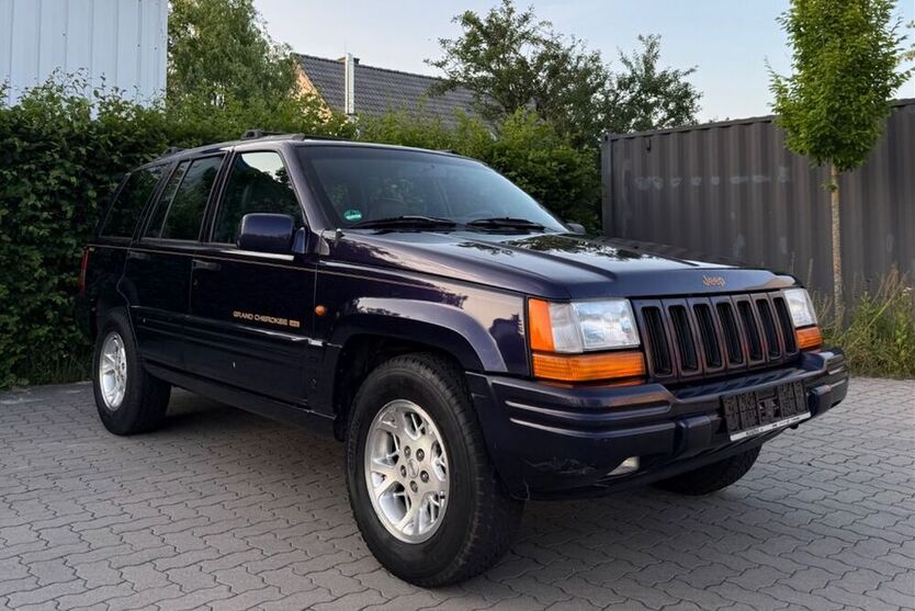 Grand Cherokee