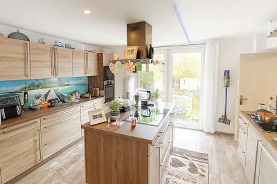 260 M² WOHNFLÄCHE, 7 ZIMMER, WERKSTATT INKLUSIVE - Einfamilienhaus Borken | Angebot:26093936