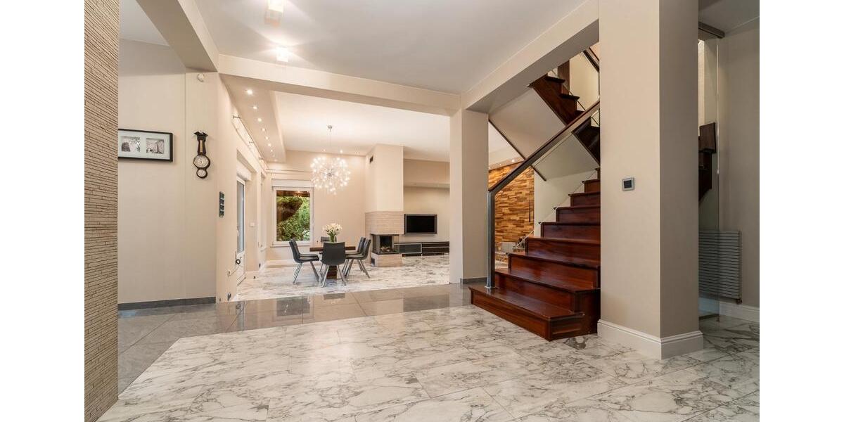 Villa Pasewalk - 8 Zimmer, 420 m&sup2;, 697.000&euro; | Angebot:26135400