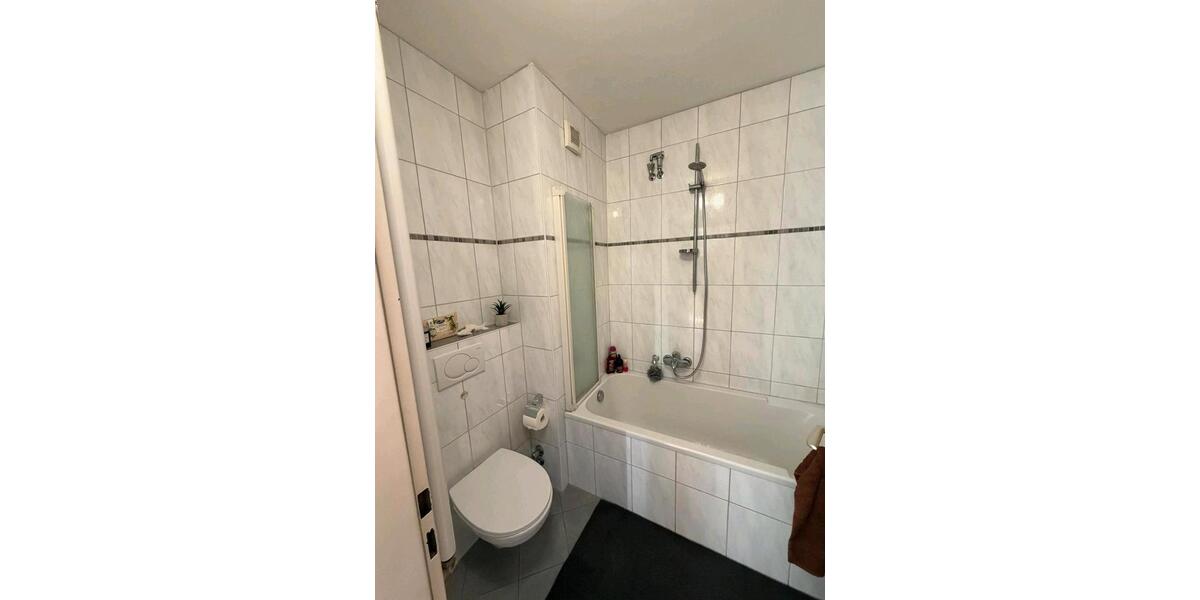 Dachgeschoßwohnung Achim - 3 Zimmer, 60 m&sup2;, 700&euro; | Angebot:26355850