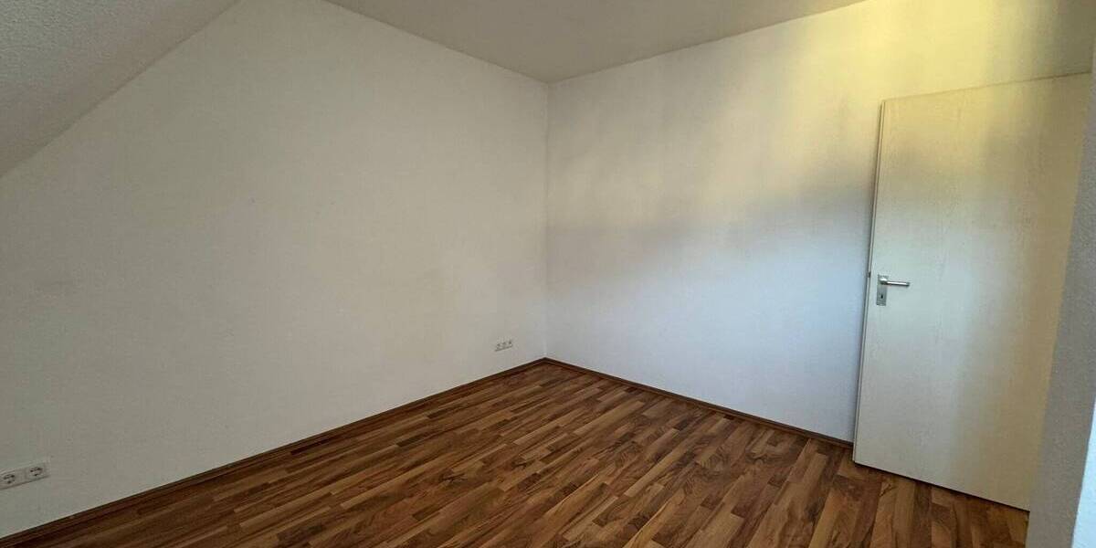 Zimmer Eilenburg Eilenburg-Berg - 2 Zimmer, 44 m&sup2;, 295&euro; | Angebot:25768389