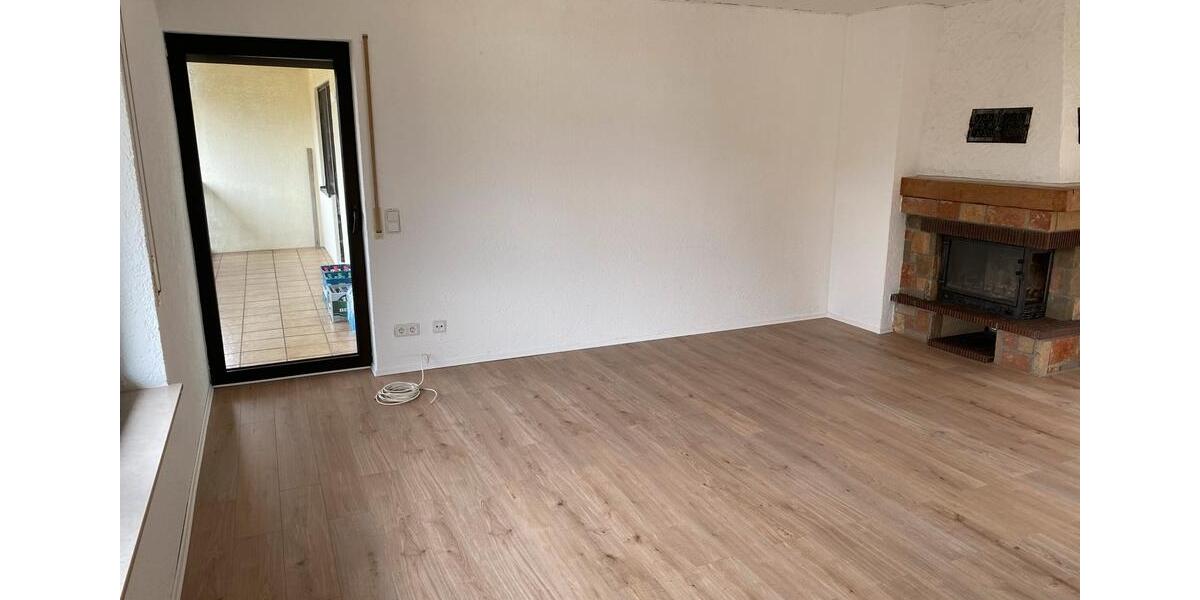 Etagenwohnung Landau in der Pfalz - 4.5 Zimmer, 114 m&sup2;, 1.270&euro; | Angebot:26570010