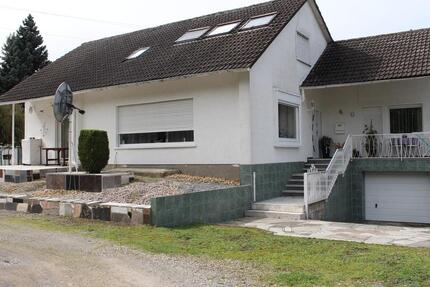 Einfamilienhaus mit Werkstatt großem 11ar Grundstück in Randlage 7 zimmer