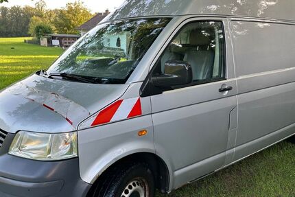 VW T5 Transporter 185.000 km 9.699 &euro; Markdorf 88677