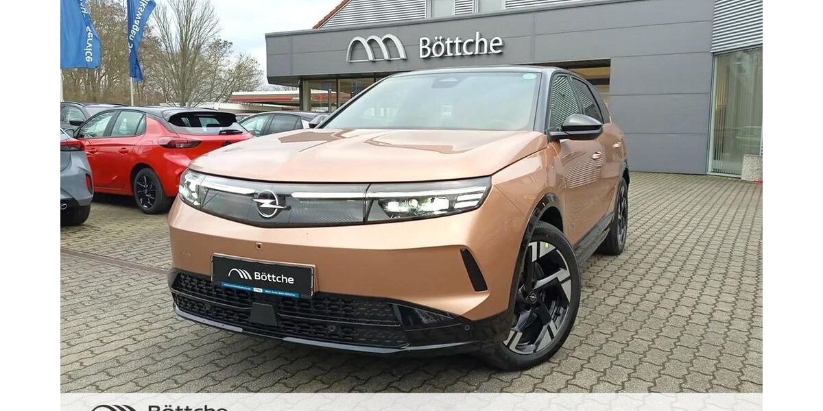 Opel Grandland (X) 13.850 km 36.440 &euro; Brandenburg an der Havel 14772