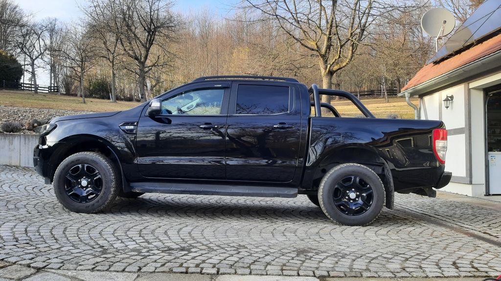 Ford Ranger 114.500 km 24.900 &euro; Beiersdorf 02736