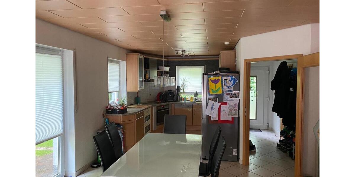 Reihenhaus Ottweiler - 4 Zimmer, 129 m&sup2;, 1.200&euro; | Angebot:26335890