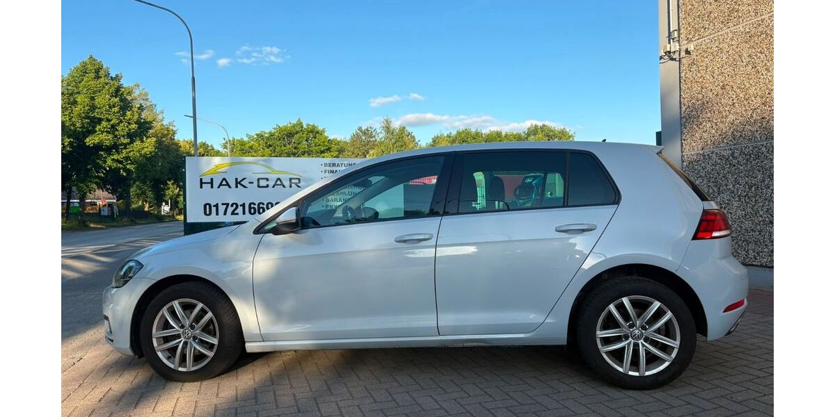 VW Golf 295.000 km 7.900 &euro; Lübeck 23556