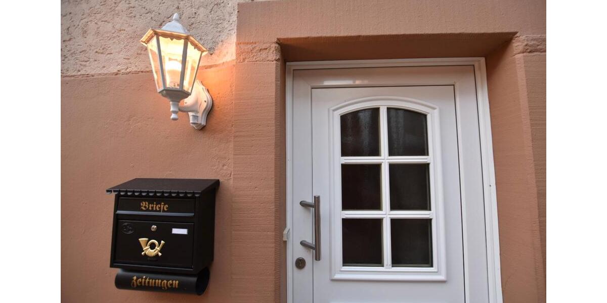 Doppelhaushälfte Bad Mergentheim - 5 Zimmer, 140 m&sup2;, 1.350&euro; | Angebot:26089088