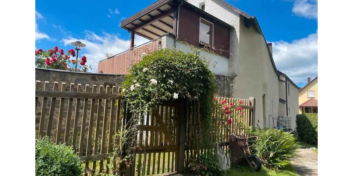 Einfamilienhaus Im Zentrum von Grafenwöhr 7 zimmer