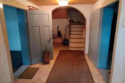 Haus Nordhalben - 6 Zimmer, 150 m&sup2;, 790&euro; | Angebot:26183420