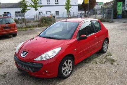 Peugeot 206 140.000 km 990 € Zwickau 08056
