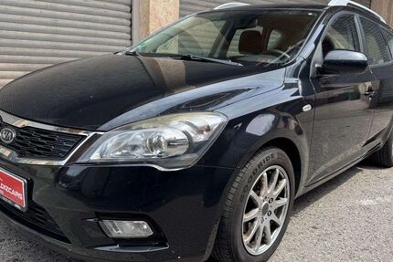 Kia ceed / Ceed 107.889 km 5.995 &euro; Altensteig 72213