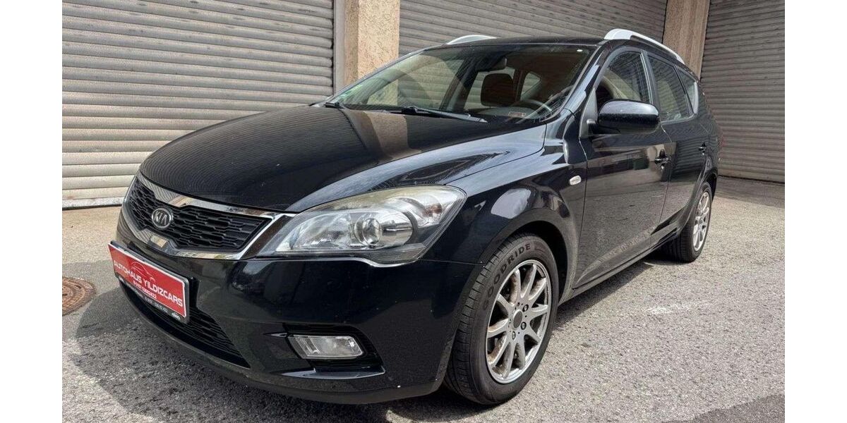 Kia ceed / Ceed 107.889 km 5.995 &euro; Altensteig 72213