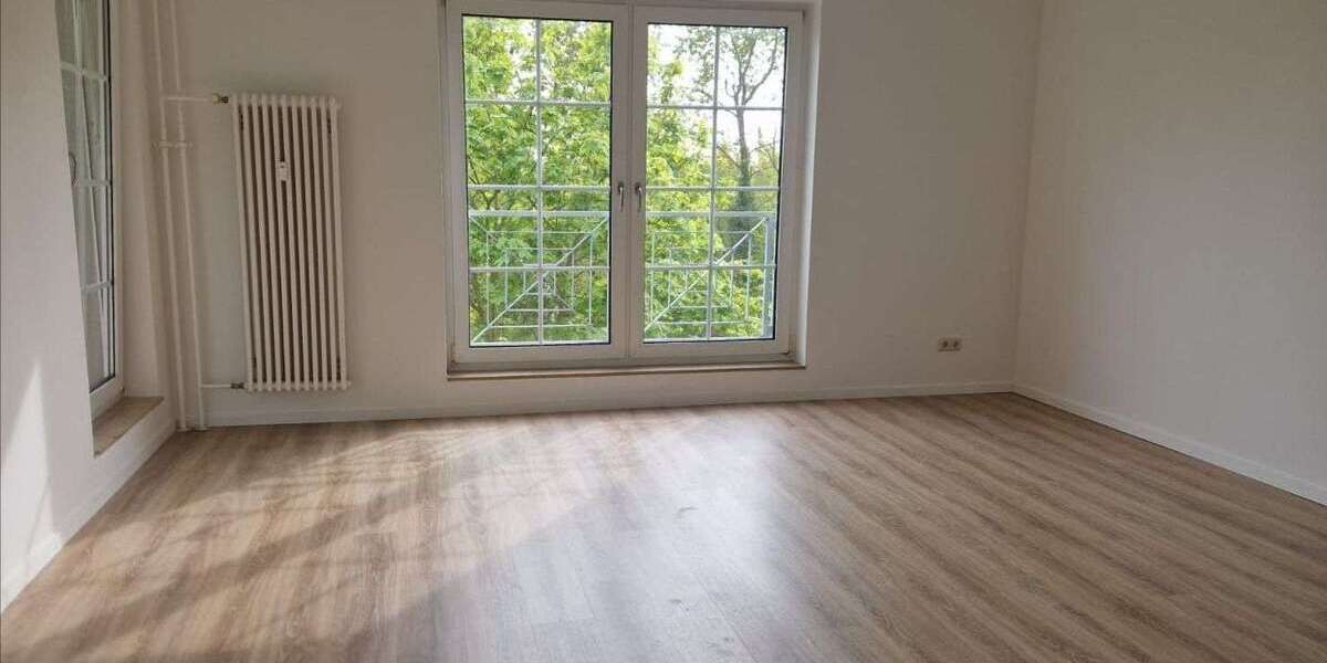 Etagenwohnung Berlin Falkenhagener Feld - 3 Zimmer, 82 m&sup2;, 1.069&euro; | Angebot:26364939