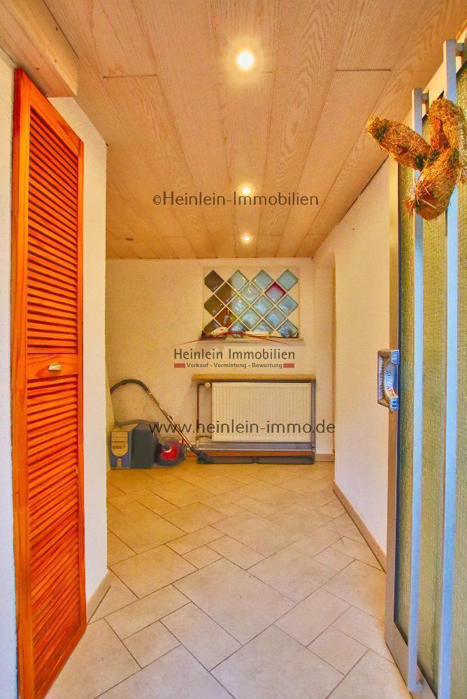 Einfamilienhaus# Sauna# Wintergarten# Kaminofen# PV & Solar# Griesheim Hofmannstr. 8 zimmer