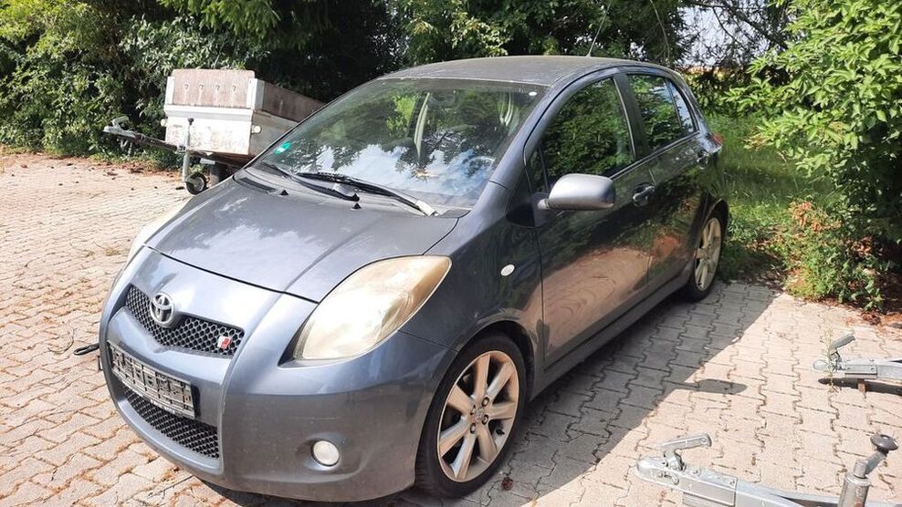 Yaris