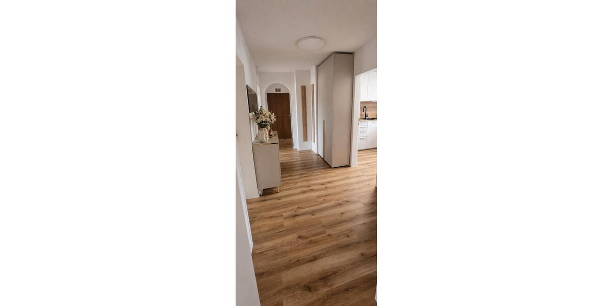 Etagenwohnung Öhringen - 4 Zimmer, 97 m&sup2;, 325.000&euro; | Angebot:27118145