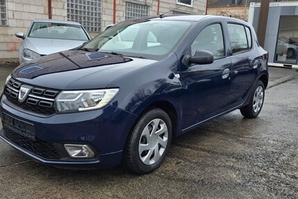 Dacia Sandero 57.000 km 6.690 &euro; Würzburg 97076