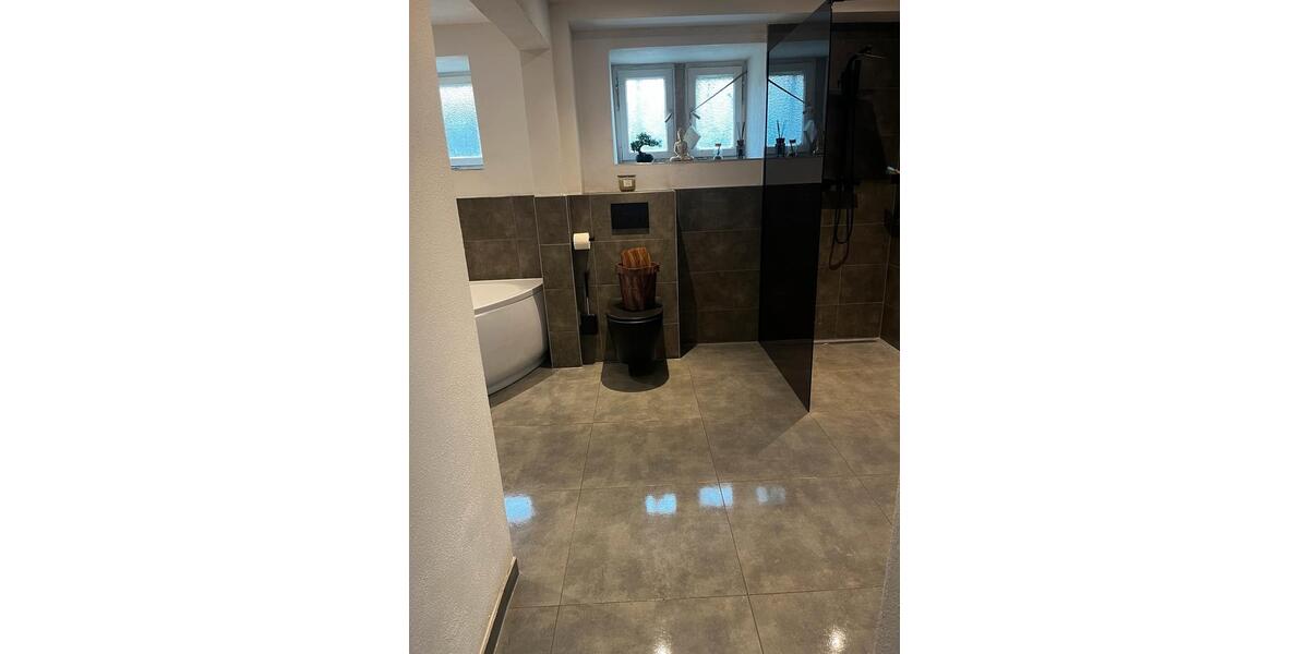 Einfamilienhaus Pappenheim - 6 Zimmer, 180 m&sup2;, 1.600&euro; | Angebot:26102330