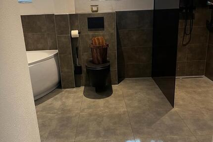 Haus Pappenheim - 6 Zimmer, 180 m&sup2;, 1.600&euro; | Angebot:26102330