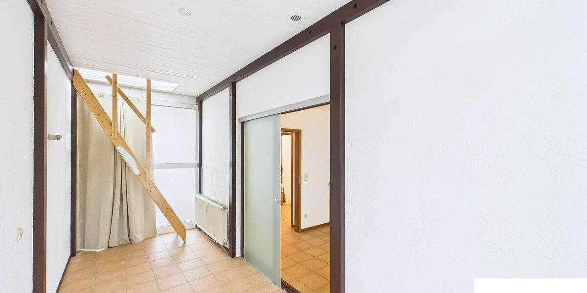 Etagenwohnung Stromberg - 2 Zimmer, 53 m&sup2;, 115.000&euro; | Angebot:25681183