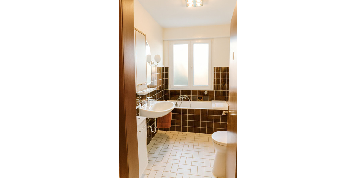 Freistehender Bungalow in Top-Lage direkt am Park – Köln-Seeberg 4 zimmer