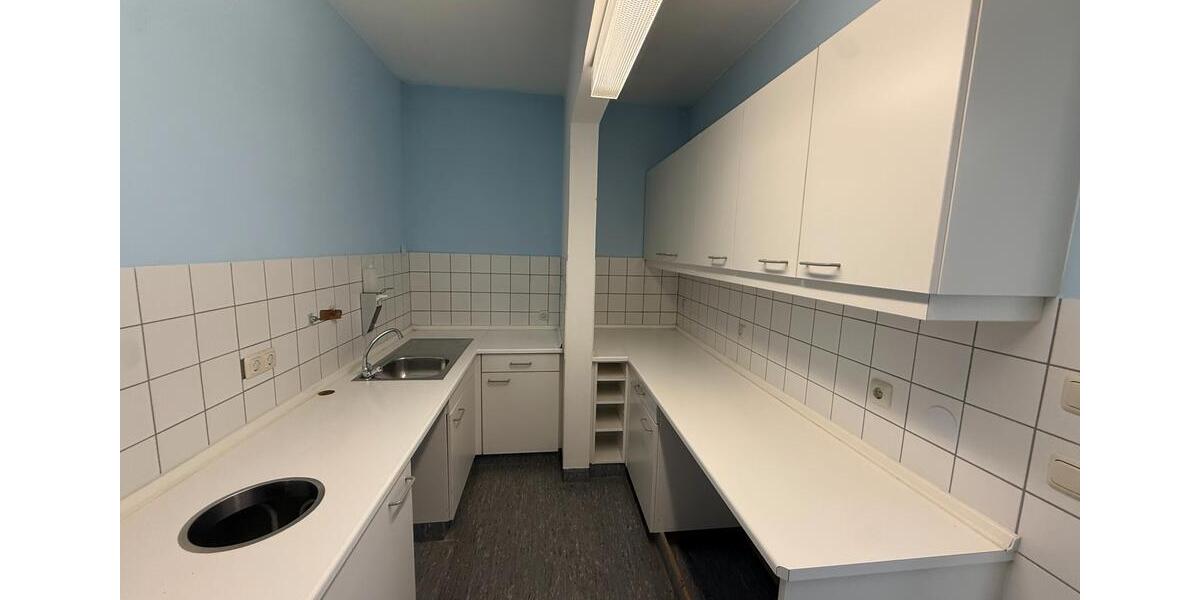 Gewerbeobjekt Deggendorf - 900&euro; | Angebot:23140433