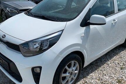 Kia Picanto 35.822 km 8.790 &euro; München 81827