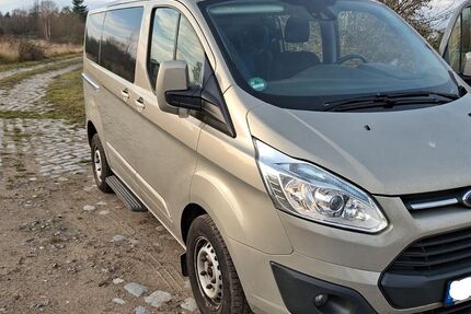 Ford Tourneo Custom 162.000 km 16.500 &euro; Goldberg 19399