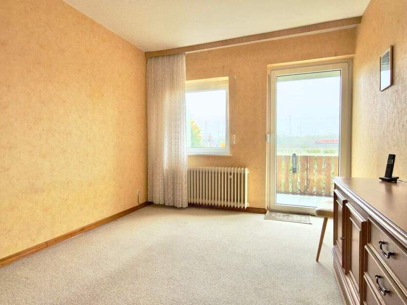 RUDNICK bietet CITYNAH UND BEZAHLBAR: Ideale Immobilie für die junge Familie mitten in Seelze 4 zimmer