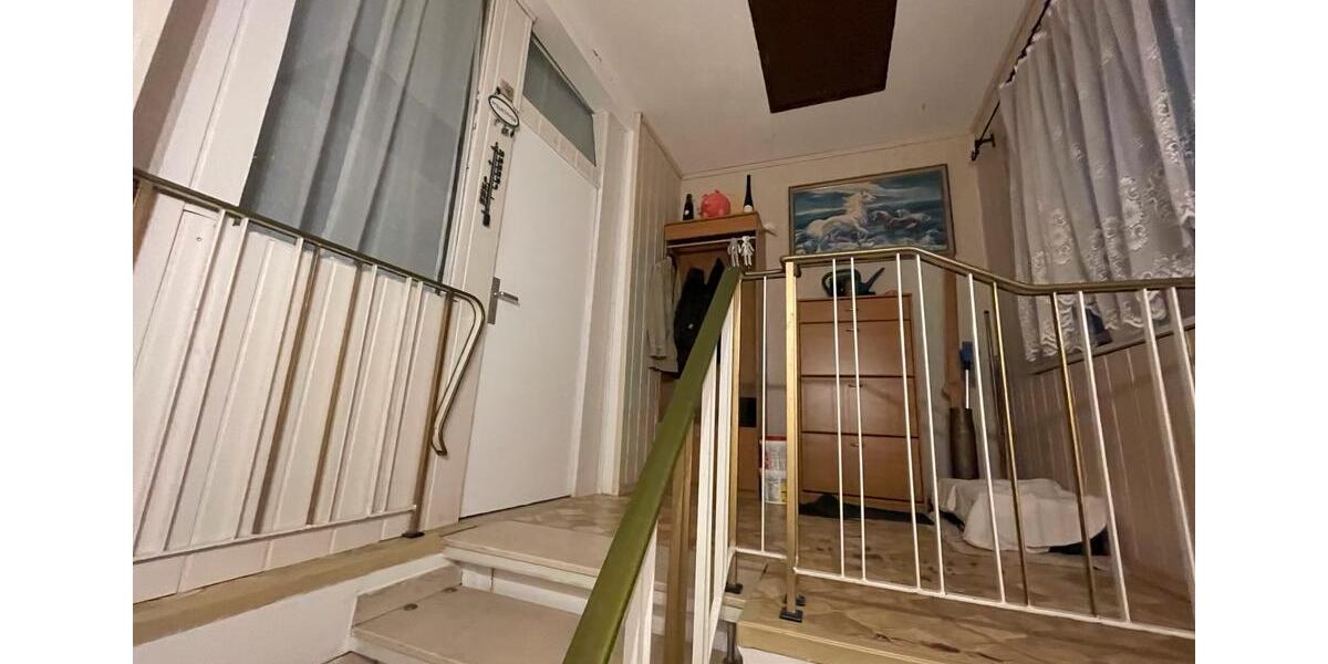 Etagenwohnung Antrifttal - 6 Zimmer, 146 m&sup2;, 800&euro; | Angebot:26652222