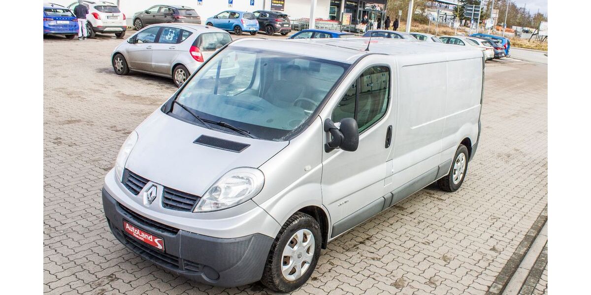 Renault Trafic 428.000 km 4.999 &euro; Nauen 14641